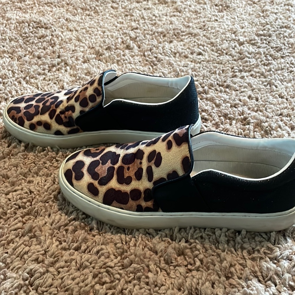 Animal print slip on tennis shoes
